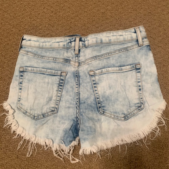 Jean shorts - Picture 4 of 4